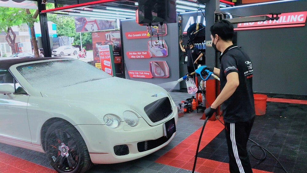 thiết bị chăm sóc xe ô tô