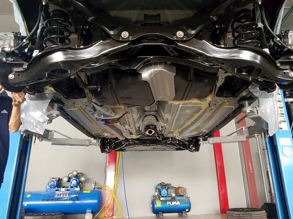 thiết bị bảo dưỡng ô tô