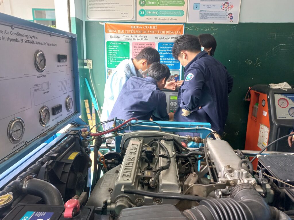 điện lạnh ô tô