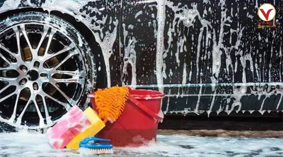 rửa xe ô tô tại nhà